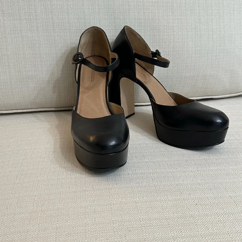 Bernardo Valencia Mary Jane Platform‎ Pump NWOB $268
